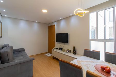 Sala de apartamento à venda com 2 quartos, 43m² em Vila Rio de Janeiro, Guarulhos