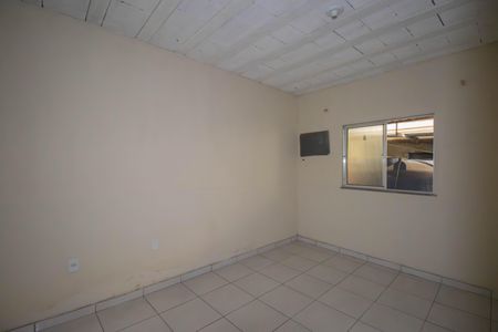 Quarto 1 de casa para alugar com 1 quarto, 48m² em Nova Cidade, São Gonçalo