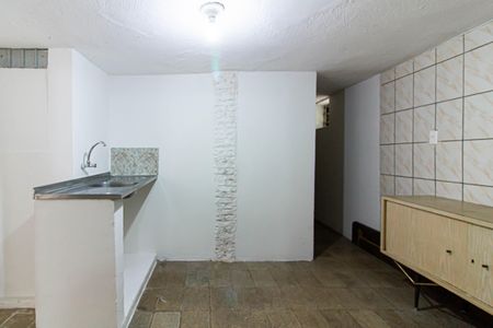 Cozinha de casa para alugar com 1 quarto, 30m² em Lapa, São Paulo