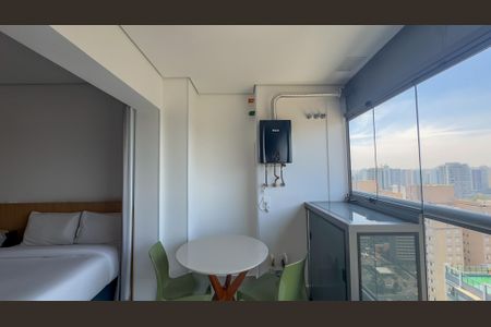 Sacada de kitnet/studio para alugar com 1 quarto, 31m² em Jardim das Acacias, São Paulo