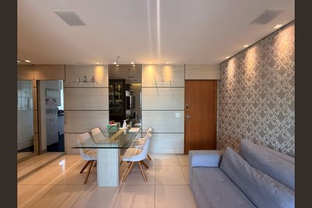 Sala de apartamento à venda com 3 quartos, 80m² em Ouro Preto, Belo Horizonte