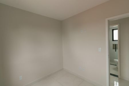 Apartamento à venda com 3 quartos, 70m² em Sinimbu, Belo Horizonte
