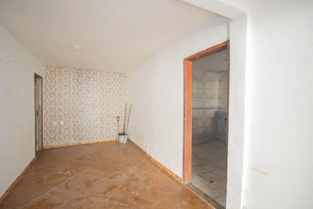 Sala de casa para alugar com 2 quartos, 135m² em Itaúna, São Gonçalo
