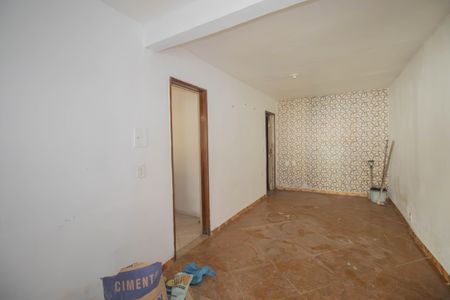 Sala de casa para alugar com 2 quartos, 135m² em Itaúna, São Gonçalo
