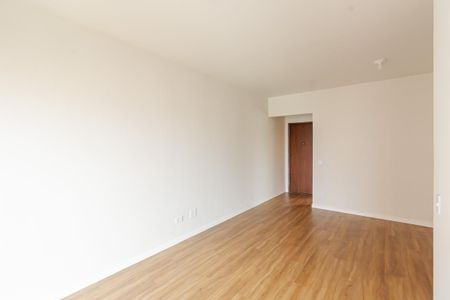 Sala de apartamento para alugar com 3 quartos, 84m² em Vila Olímpia, São Paulo