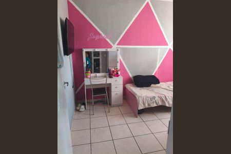 Apartamento à venda com 2 quartos, 45m² em Europa, Contagem