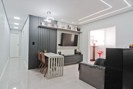 Sala de apartamento à venda com 2 quartos, 52m² em Vila Sao Vicente, São Paulo