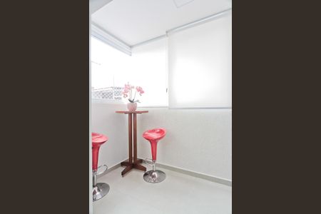 Varanda de apartamento à venda com 2 quartos, 52m² em Vila Sao Vicente, São Paulo