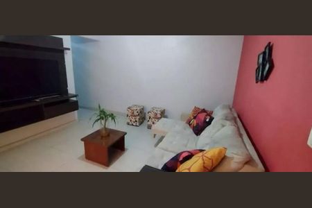 Casa à venda com 4 quartos, 240m² em Conjunto Promorar Sapopemba, São Paulo