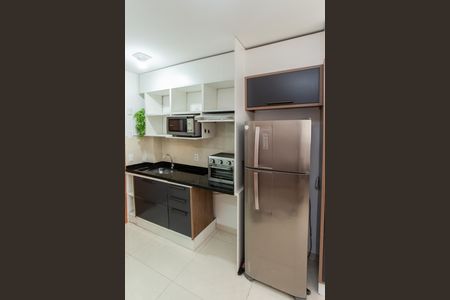 Cozinha de kitnet/studio para alugar com 1 quarto, 25m² em Vila Mazzei, São Paulo