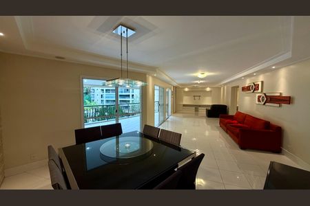 Apartamento para alugar com 3 quartos, 214m² em Cidade São Francisco, São Paulo