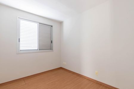 Quarto 1 de apartamento para alugar com 3 quartos, 85m² em Carlos Prates, Belo Horizonte