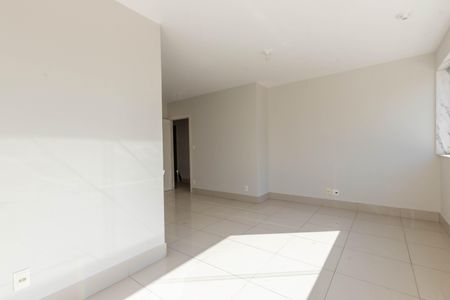 Sala de apartamento para alugar com 3 quartos, 85m² em Carlos Prates, Belo Horizonte
