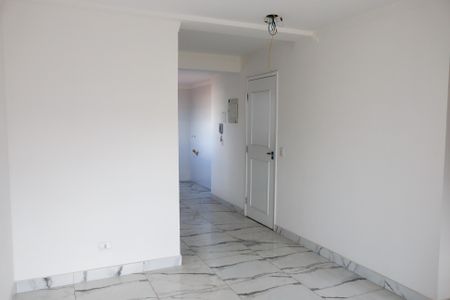sala de apartamento à venda com 2 quartos, 53m² em Km 18, Osasco