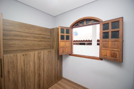 Quarto 2 de casa à venda com 3 quartos, 130m² em Kennedy, Contagem