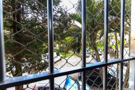 Vista do Quarto 1 de apartamento para alugar com 2 quartos, 49m² em Jardim Aracare, Itaquaquecetuba