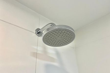 Banheiro de kitnet/studio para alugar com 1 quarto, 31m² em Vila Mascote, São Paulo