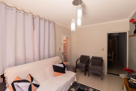 Casa para alugar com 3 quartos, 217m² em Jardim Paulistano (zona Norte), São Paulo