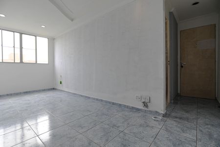 Sala de apartamento para alugar com 2 quartos, 55m² em Cezar de Souza, Mogi das Cruzes