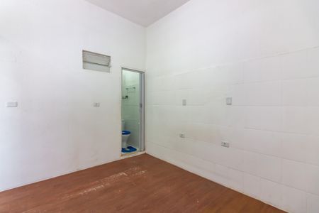 Comodo de casa para alugar com 1 quarto, 40m² em Metalúrgicos, Osasco