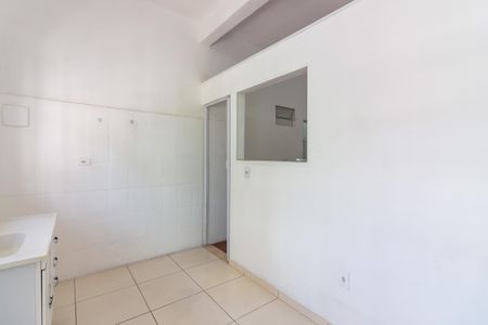 Cozinha de casa para alugar com 1 quarto, 40m² em Metalúrgicos, Osasco