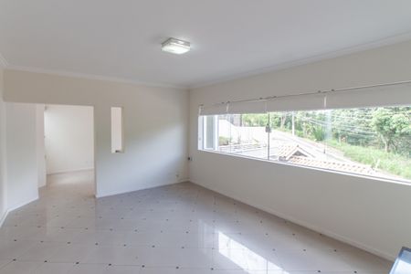 Sala de casa para alugar com 4 quartos, 300m² em Vila Irmaos Arnoni, São Paulo