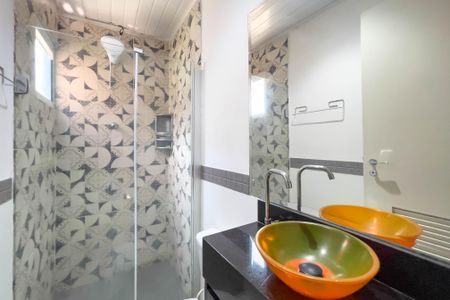 Banheiro de casa de condomínio para alugar com 1 quarto, 20m² em Vila Mariana, São Paulo