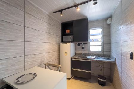 Cozinha de casa de condomínio para alugar com 1 quarto, 20m² em Vila Mariana, São Paulo