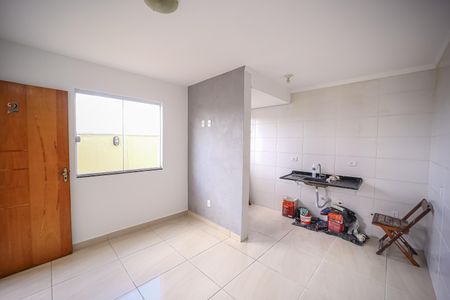 Sala de apartamento para alugar com 2 quartos, 40m² em Vila Londrina, São Paulo