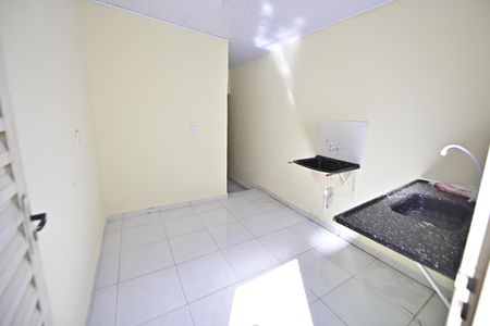 Casa para alugar com 1 quarto, 40m² em Setor Grajaú, Goiânia