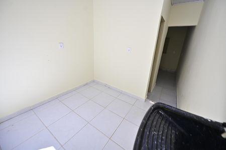 Casa para alugar com 1 quarto, 40m² em Setor Grajaú, Goiânia