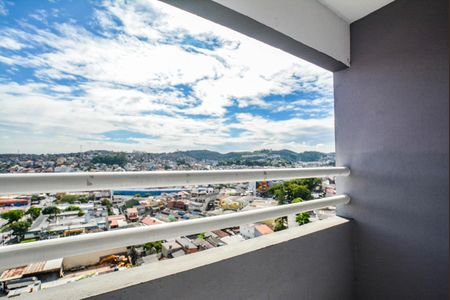 Sala de apartamento para alugar com 2 quartos, 57m² em Vila Luzita, Santo André