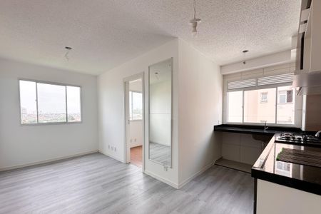 Sala de apartamento para alugar com 2 quartos, 38m² em Parque Bristol, São Bernardo do Campo