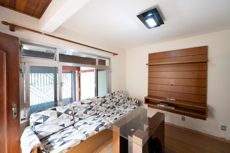 Sala de casa à venda com 3 quartos, 106m² em Vila do Bosque, São Paulo