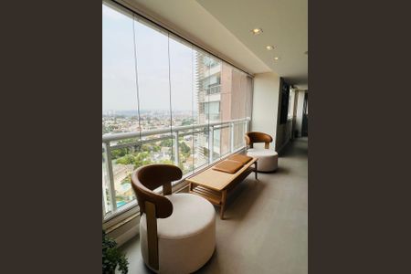 Apartamento à venda com 2 quartos, 160m² em Empresarial 18 do Forte, Santana de Parnaíba