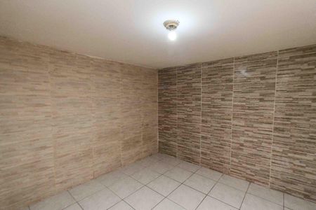 Casa à venda com 1 quarto, 70m² em Jardim Haia do Carrao, São Paulo