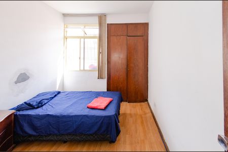 Quarto 1 de apartamento para alugar com 3 quartos, 128m² em Grajaú, Belo Horizonte