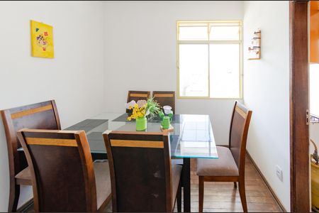 Sala de jantar de apartamento para alugar com 3 quartos, 128m² em Grajaú, Belo Horizonte