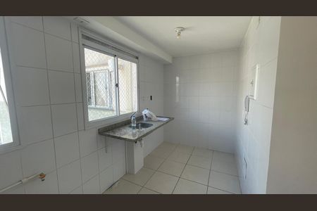 Cozinha de apartamento para alugar com 2 quartos, 53m² em Santa Terezinha, São Bernardo do Campo