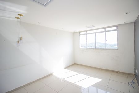 Sala de apartamento à venda com 2 quartos, 60m² em Alvorada, Contagem