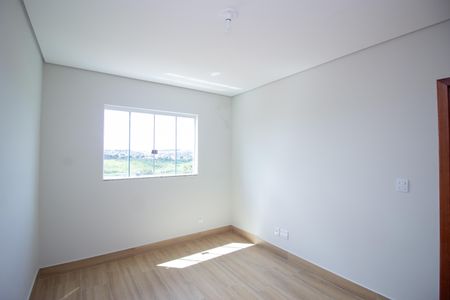 Quarto 1 de apartamento para alugar com 2 quartos, 53m² em Tijuca, Contagem