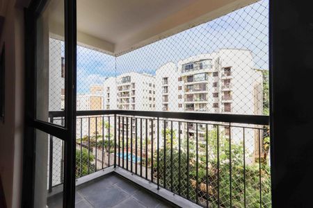 Varanda de apartamento para alugar com 3 quartos, 121m² em Rio Pequeno, São Paulo