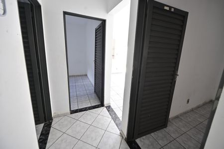 Corredor de apartamento para alugar com 2 quartos, 50m² em Setor Norte Ferroviario Ii, Goiânia