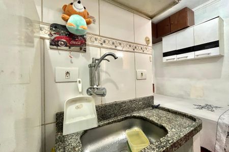 Cozinha de kitnet/studio à venda com 1 quarto, 18m² em Cidade Vargas, São Paulo