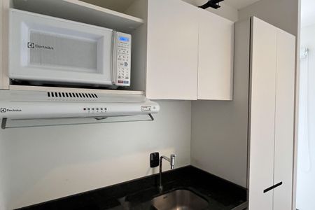 Studio de kitnet/studio para alugar com 1 quarto, 15m² em Vila Matias, Santos