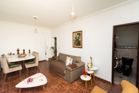 Sala de casa à venda com 3 quartos, 202m² em Diamante, Belo Horizonte
