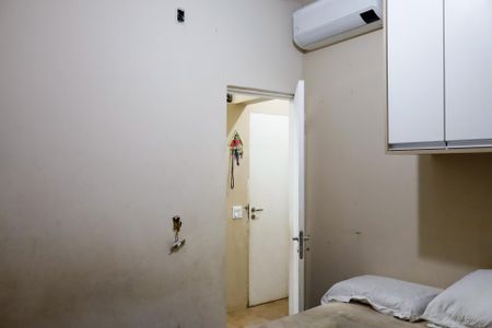 Quarto 1 de casa para alugar com 1 quarto, 51m² em Jardim Cirino, Osasco