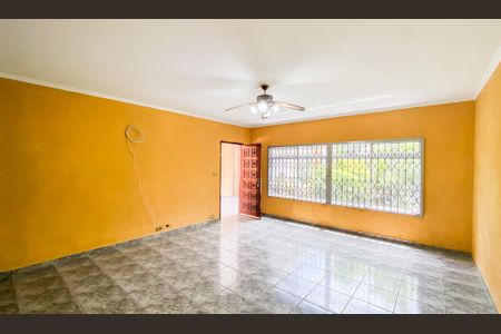 Sala de casa para alugar com 4 quartos, 500m² em Vila Ré, São Paulo