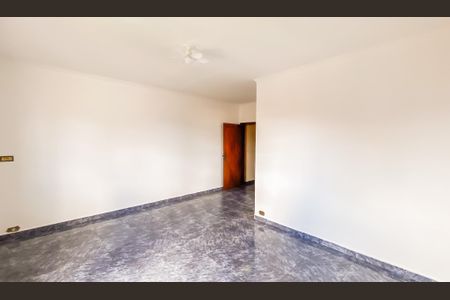 Sala de casa para alugar com 4 quartos, 500m² em Vila Ré, São Paulo