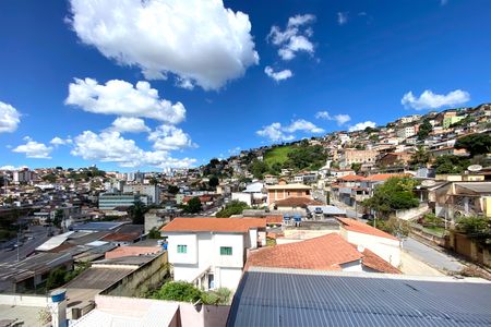 Vista da Sala de apartamento à venda com 3 quartos, 70m² em Santa Efigênia, Belo Horizonte